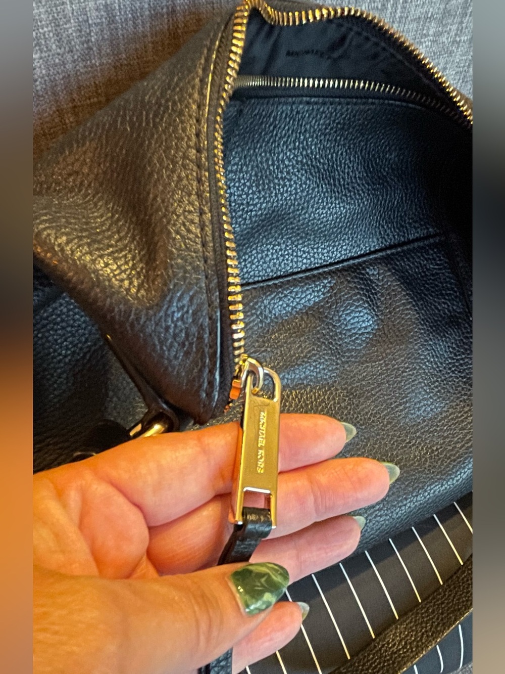Michael Kors Black Leather Hobo Bag and Wallet - Picture 7 of 14